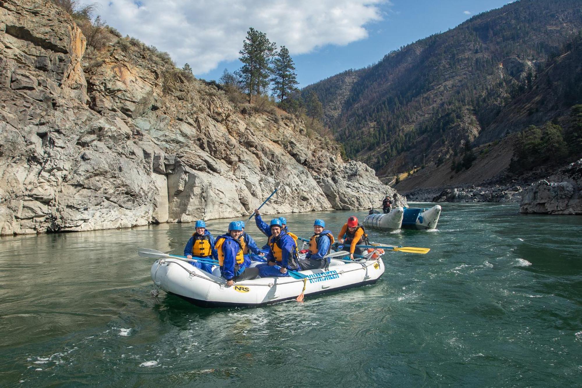 Kumsheen Rafting Resort Lytton Экстерьер фото